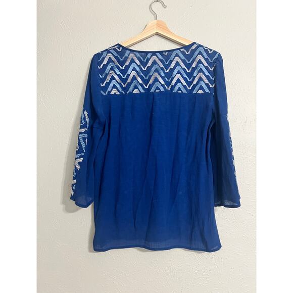 Fig & Flower Blue Embroidered Top Petite Large - Picture 3 of 5